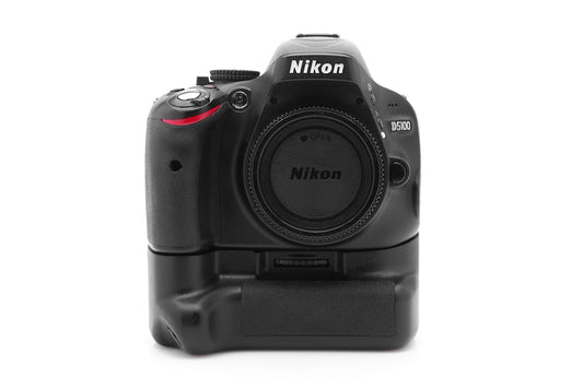 Used Nikon D5100 DSLR Camera Body with Battery Grip